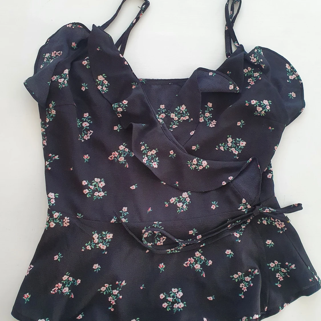 Linne omlottknäppning H&M - 90