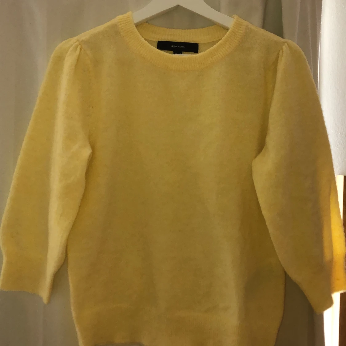 Vero Moda gul tröja stl M - 90