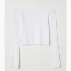 H&M offshoulder topp - nyskick, storlek XS divided [slutsåld på hemsidan] 70 + frakt