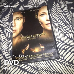 Benjamin Buttons Otroliga Liv DVD - I fint skick, mycket Bra film med Brad Pitt & Cate Blanchett. En man som lever sitt liv baklänges, en mycket gripande historia 