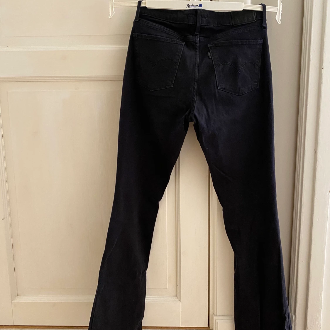 Levi’s bootcut jeans - 90