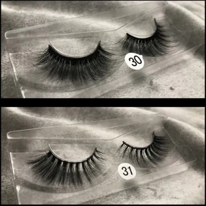 Lösögonfransar  - Hej tjejer jag säljer jätte fina fransar, gjorda av faux mink. Fransarna kan användas flera gånger så länge man tar hand om dom, på köpet får man även en fransborste ❤️