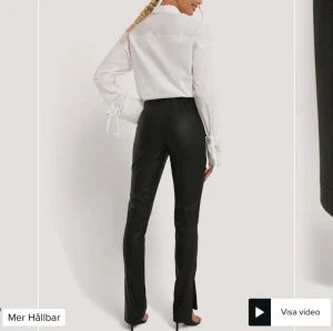 Skinbyxor - Säljer tvär snygga skinbyxor. Använt få tal gånger 