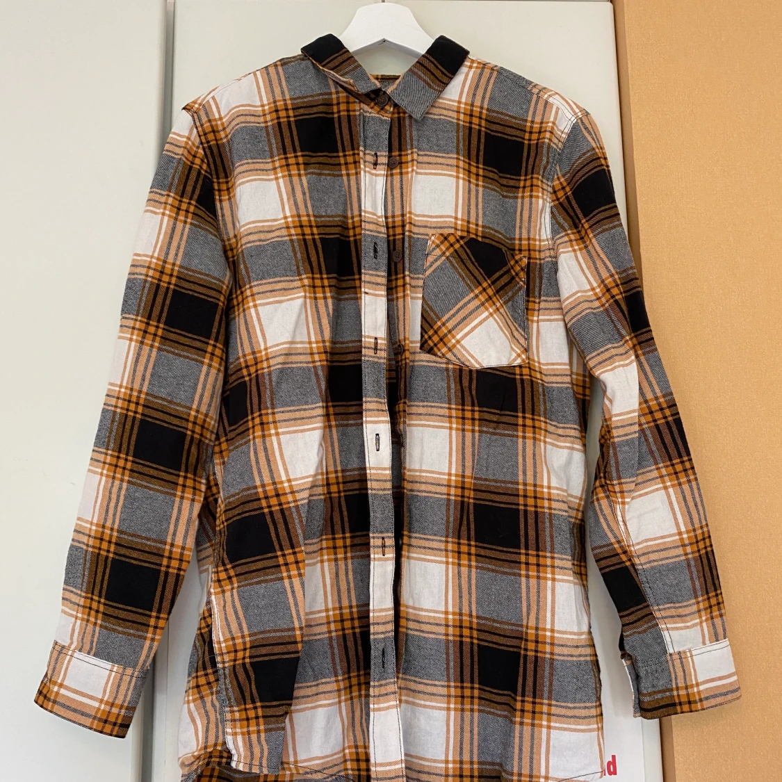 Fin rutig skjorta från carlings  - 90