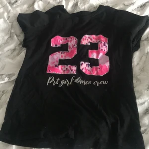 Träningströja - Storlek: 158-164 