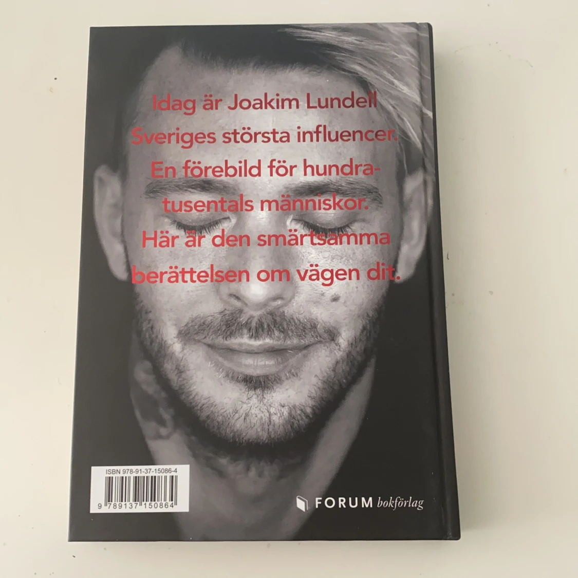 Joakim Lundells biografi ”Monster” - 90