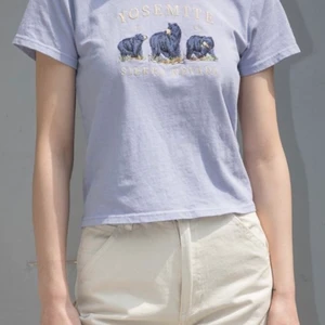 Brandy melville t shirt - Frakt är 42kr💕