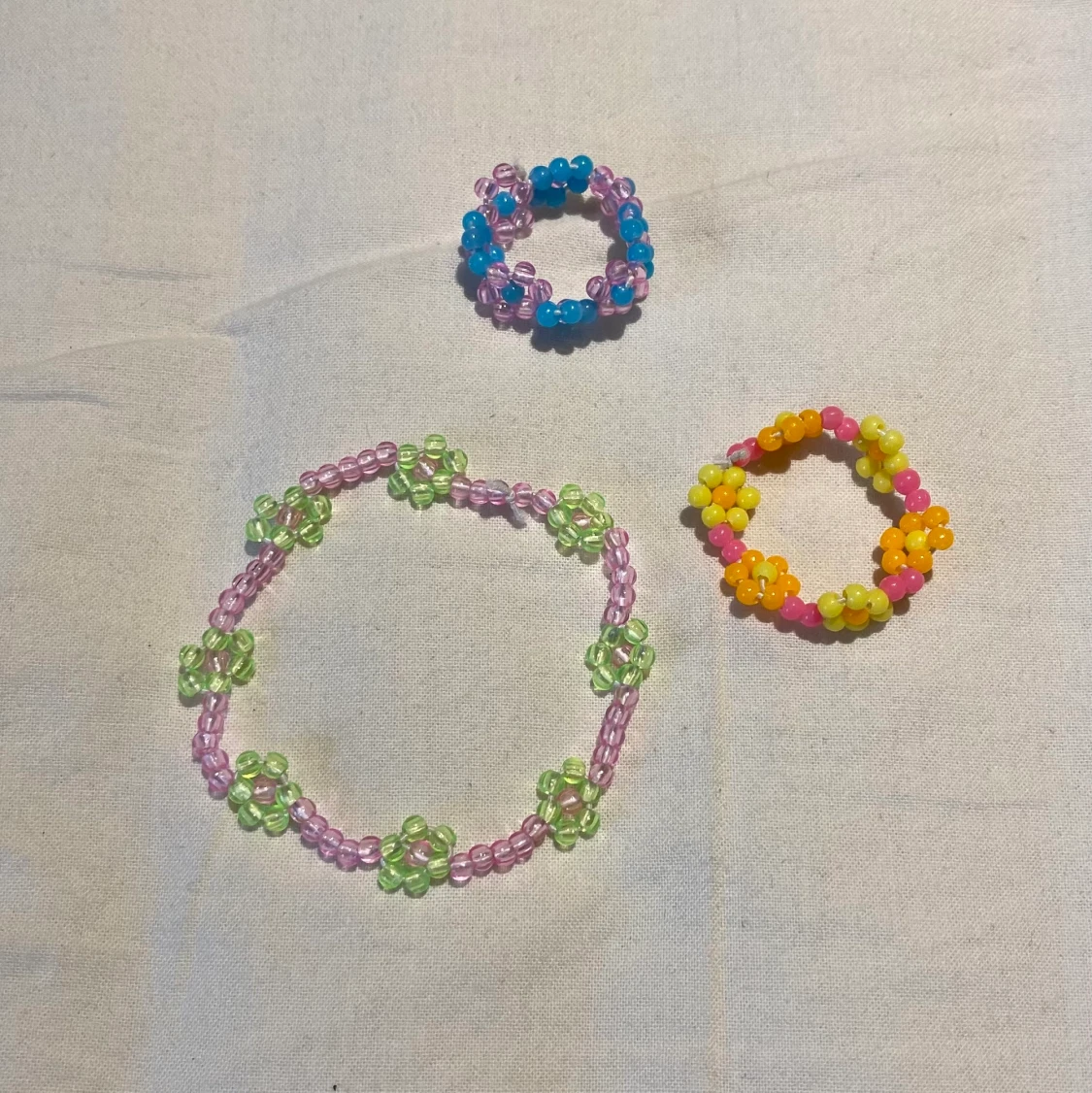 Somriga smycken🌼 - 90