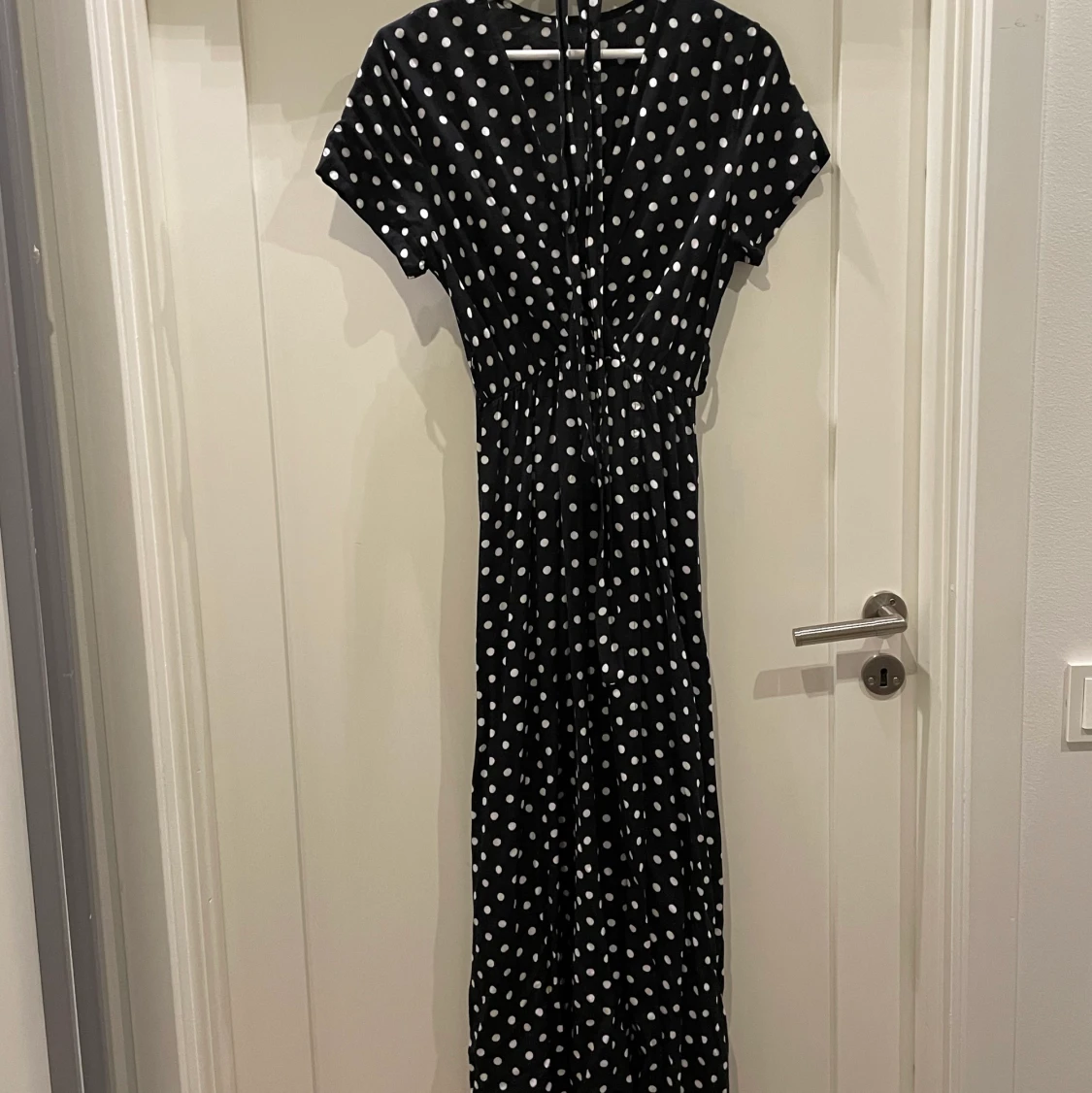 vintage klänning i prickigt mönster 