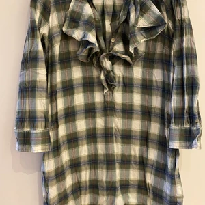 Polo Ralph Lauren jeans blouse - Nice shirt . Use couple of time . 