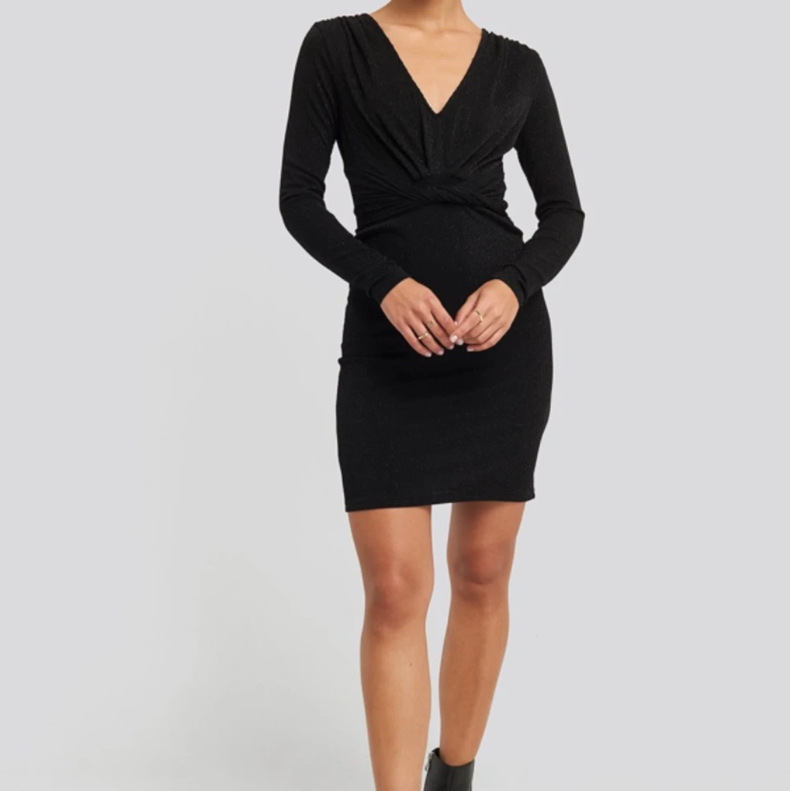 Glitterklänning i nyskick!