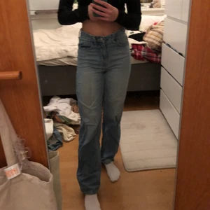 Jeans - Jeans från hm, väldigt sköna💯💗 