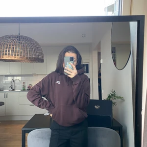 Nike hoodie - Hoodie från Nike, brun färg