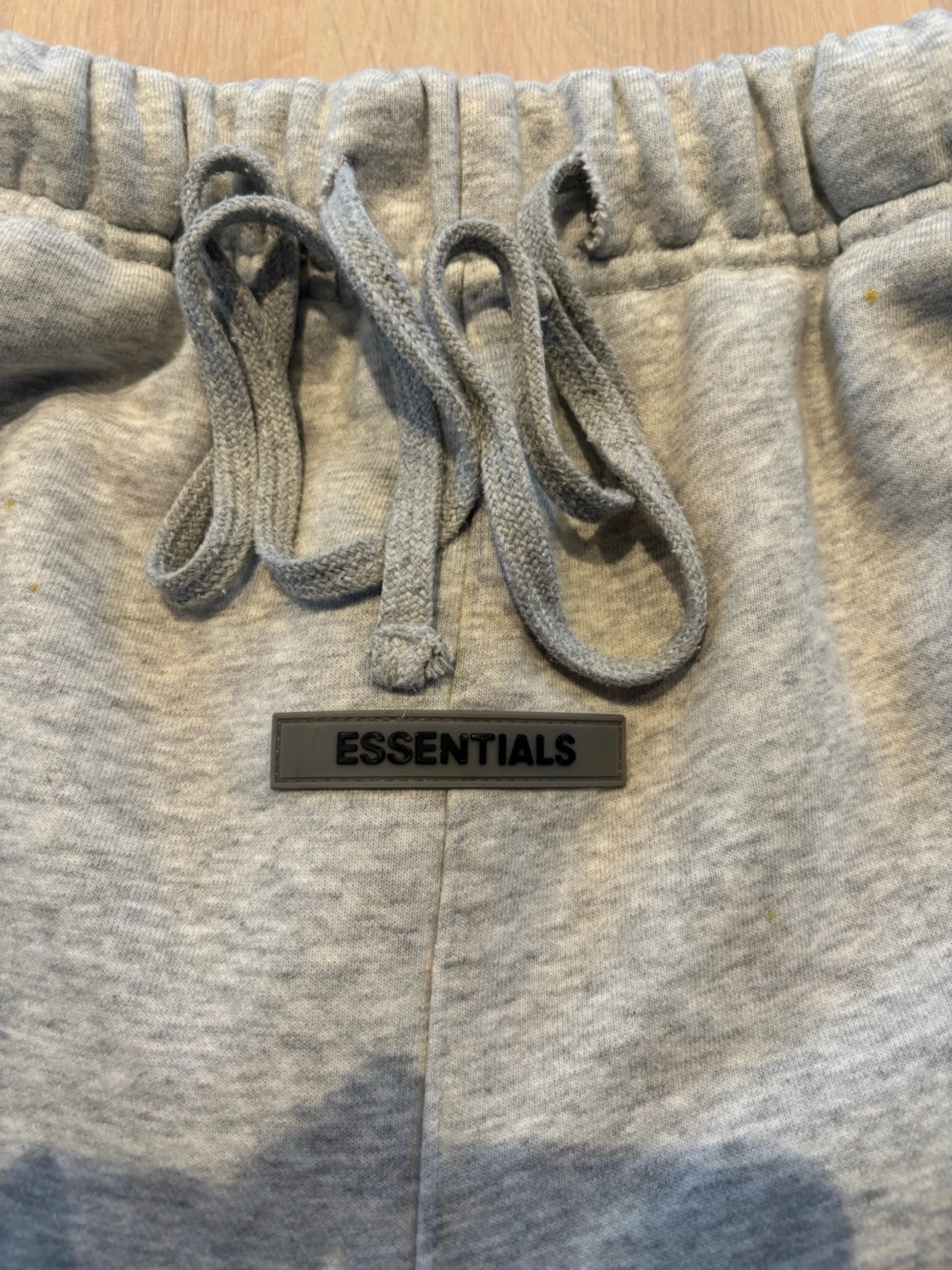 Grå Essentials Fear of God shorts - 2