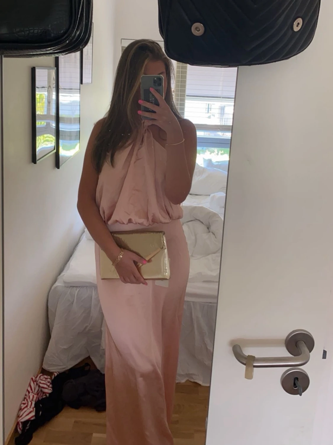 Ljusrosa  lång student/bal klänning med halterneck - 1