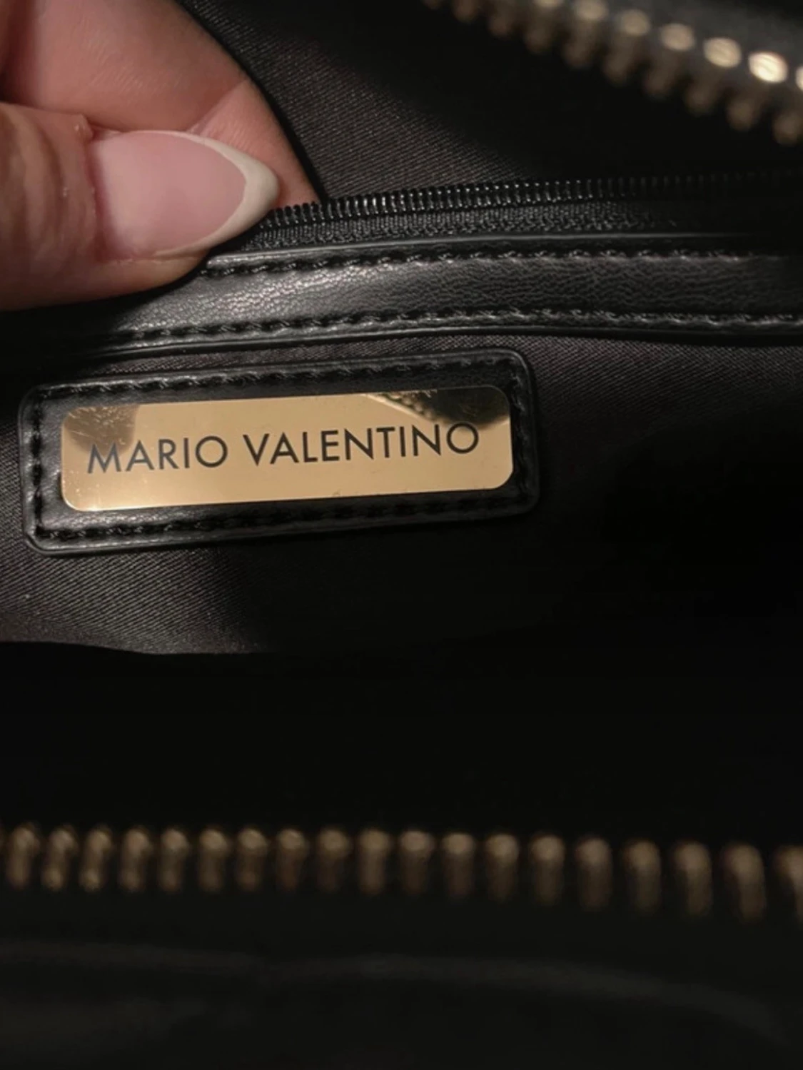 Svart quiltad handväska Valentino - 1