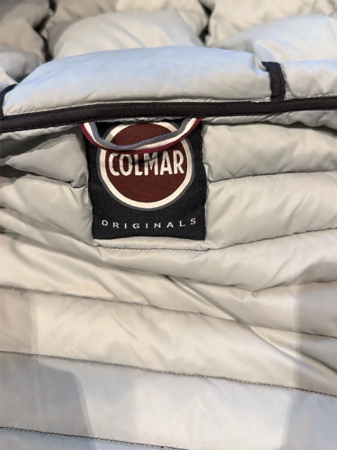 Svart dunjacka från Colmar Originals - 1