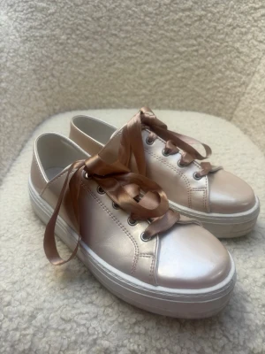 Rosegold sneakers - rosegold rosa skor 