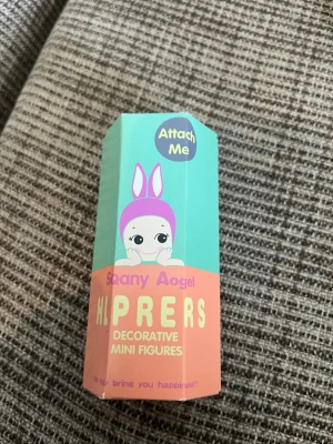 Sonny Angel Helpers minifigur - Säljer en Sonny Angel. Äkta och helt oöppnad
