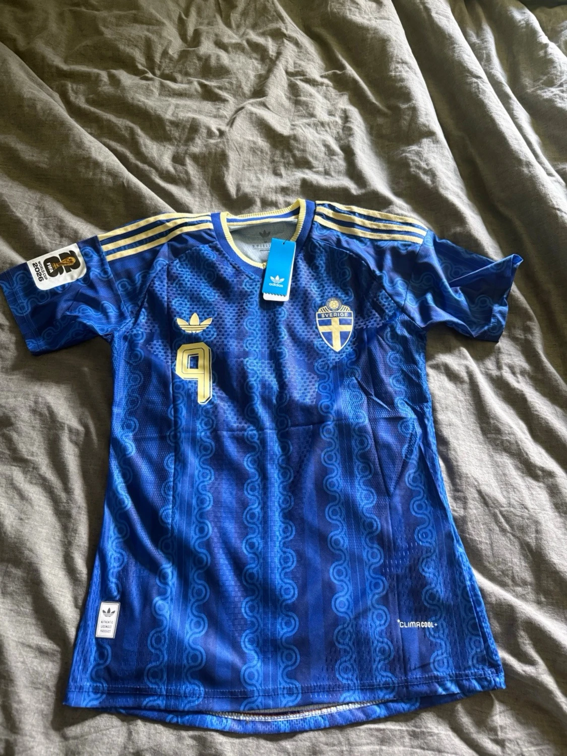 Blå Sverige fotbollströja Adidas