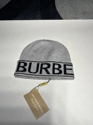 B mössa - skit snyggt