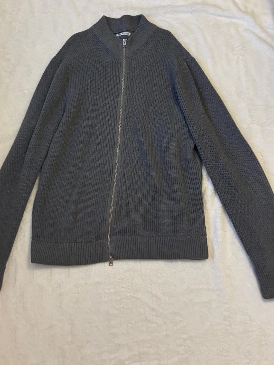 Grå Stickad ziptröja  - 3
