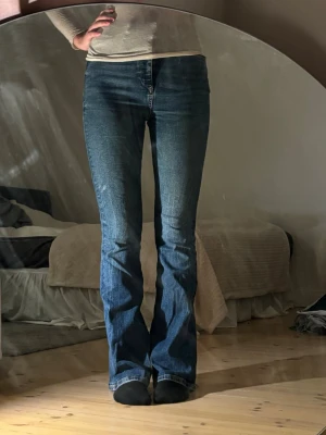  bootcut jeans  - Bootcut jeans från Zara 
