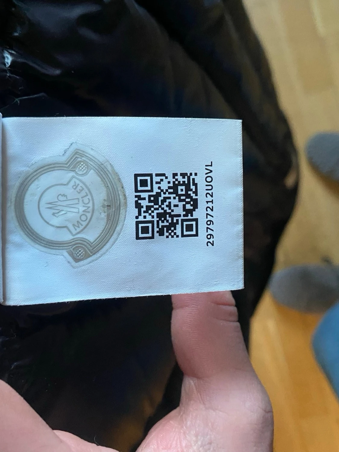 Svart dunväst från Moncler - 4