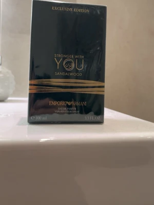 Emporio Armani Stronger With You Sandalwood -  Armani Stronger With You Sandalwood, 100ml oöppnad! Special utgåva som endast såldes i Dubai