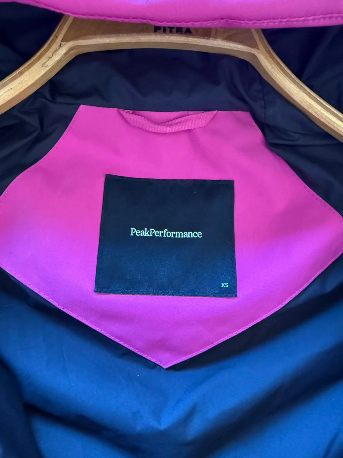 Rosa dunjacka från Peak Performance XS - 2