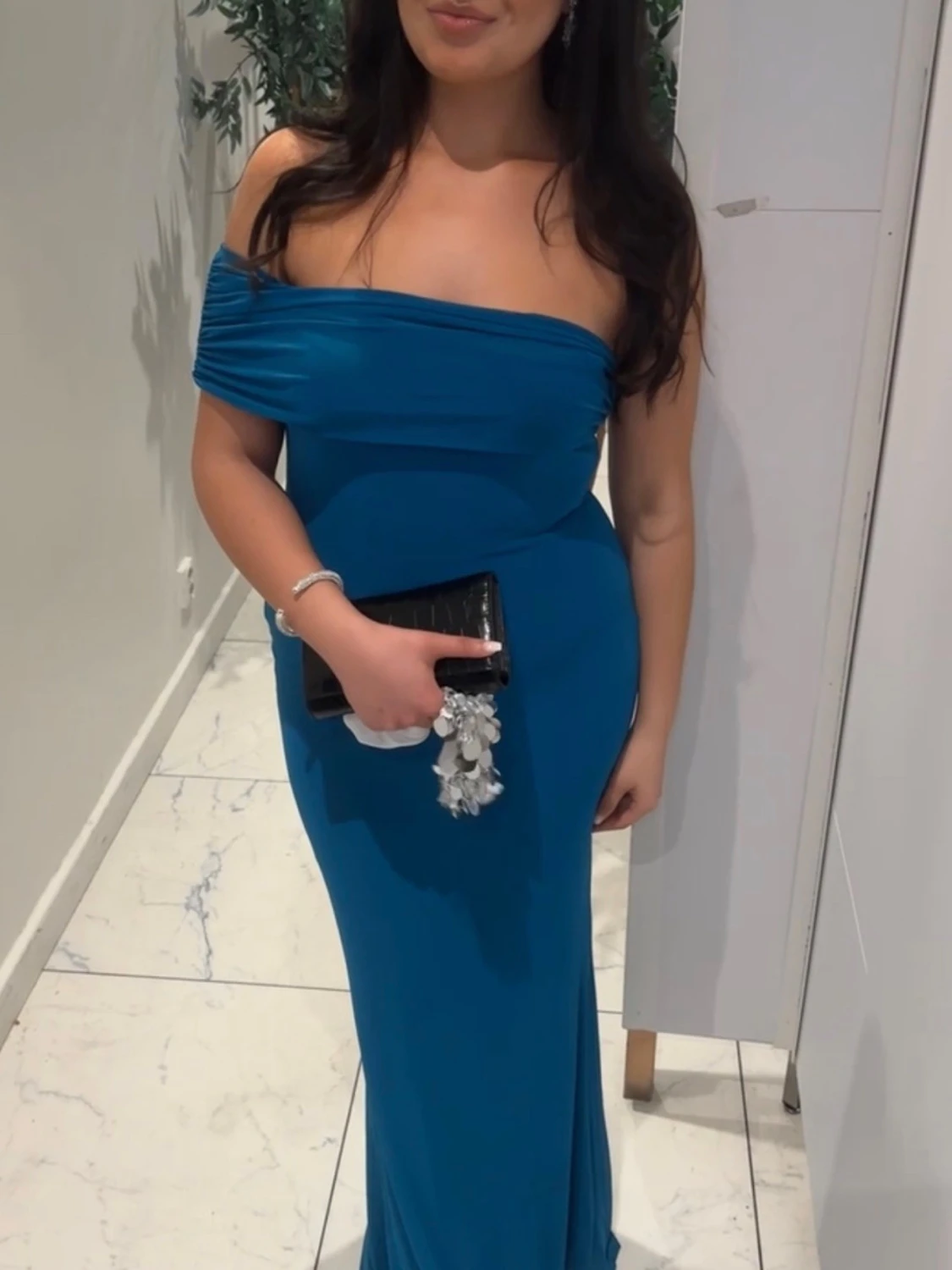 Blå Maxiklänning Enärmad  - 1