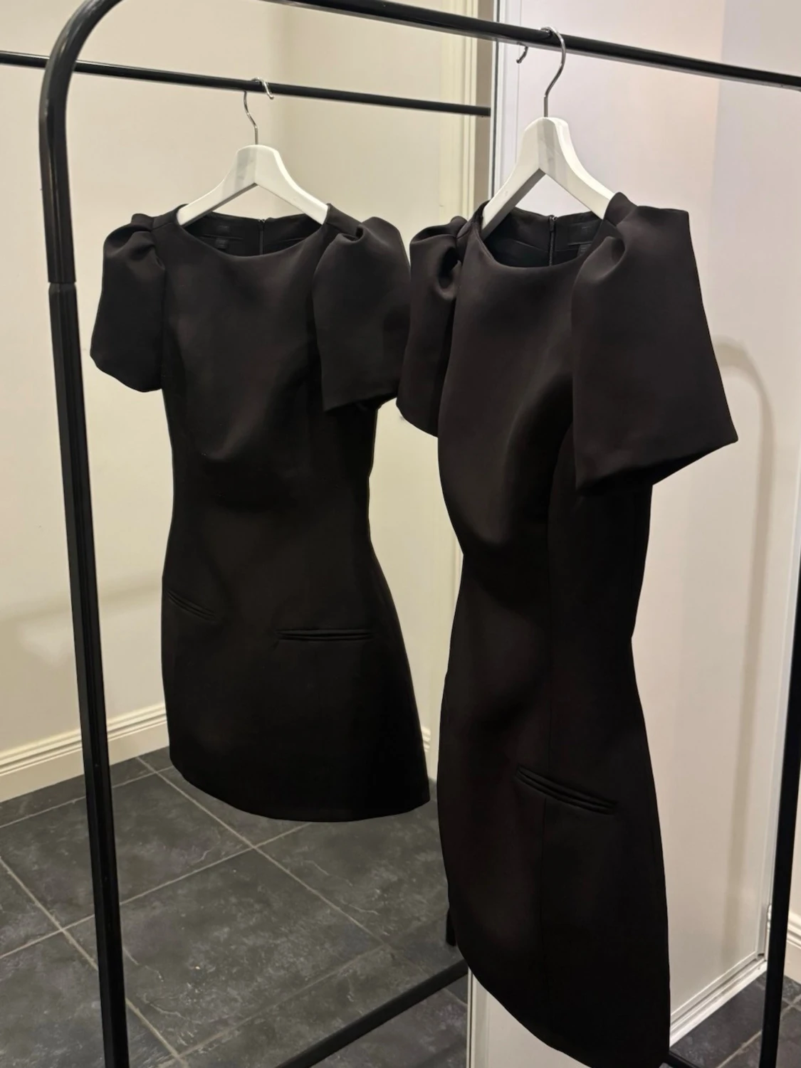 Mini Suit dress med puffärm - 1