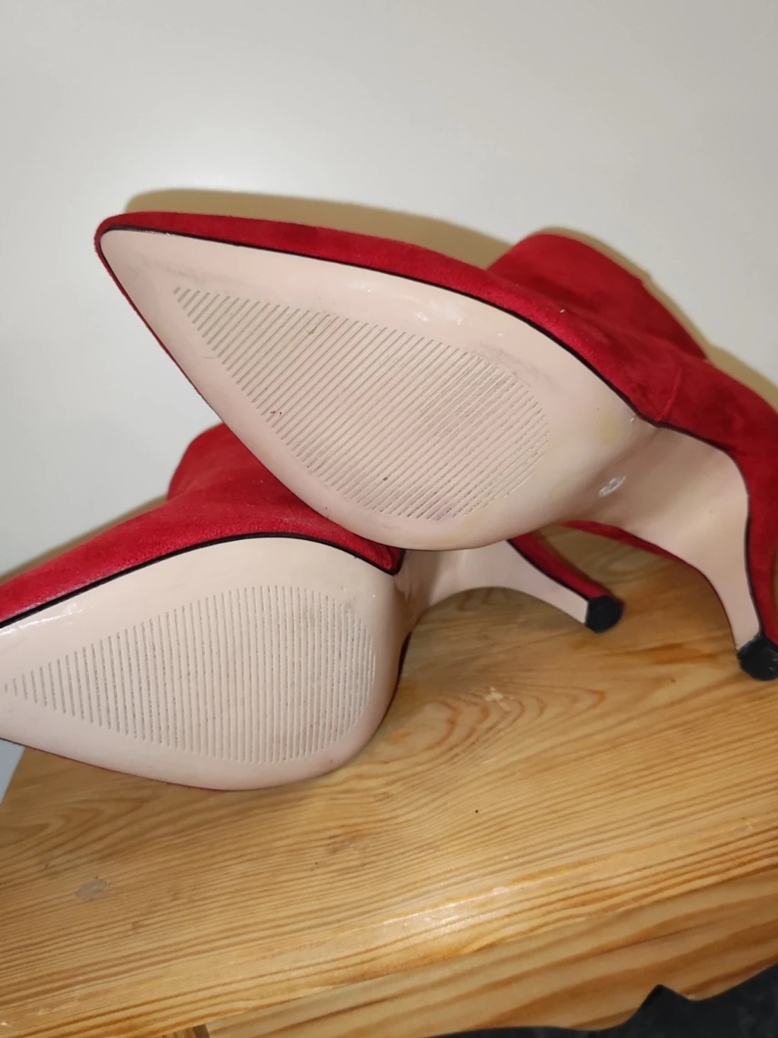 Röda stövletter i mockaimitation - 3