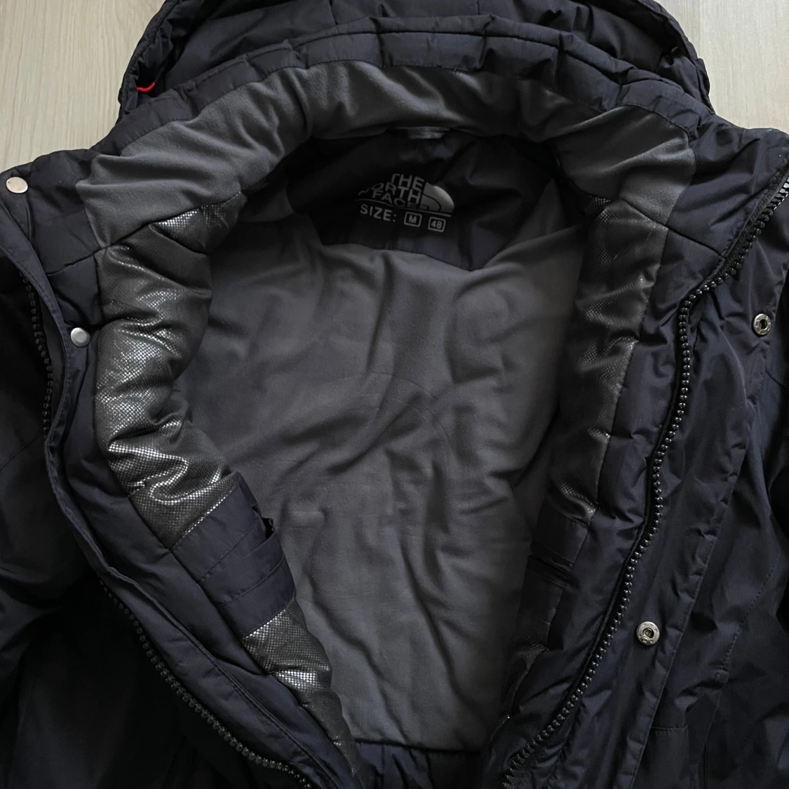Svart dunjacka från The North Face - 4