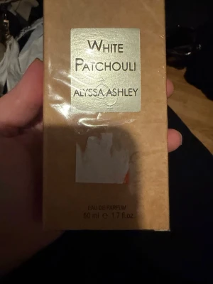 Alyssa Ashley  - Alyssa Ashley parfym 50 ML white Patchouli 