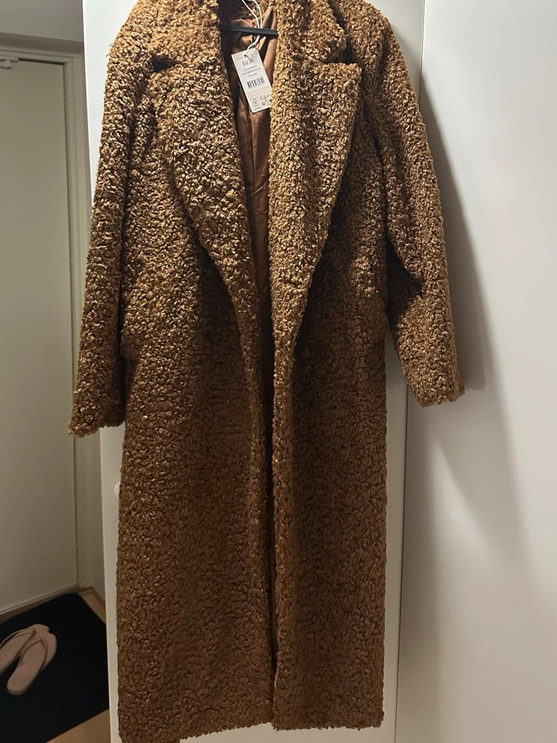 Brun lång teddyjacka från H&M - 1