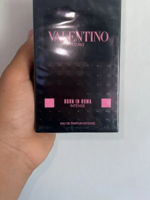 VALENTINO PARFYM  - Fint