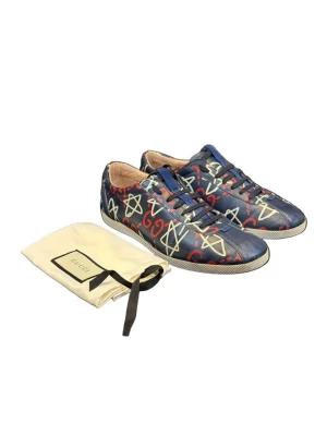 Gucci Apollo Star Sneakers  - •The Shoes has been gently used and is in very good condition, comes with dustbag •Size: 42 •Color: Navy Blue •Retail price:  7000SEK 