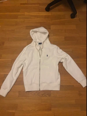 White Ralph lauren zip up. S size  - Size S. Very good contition. 