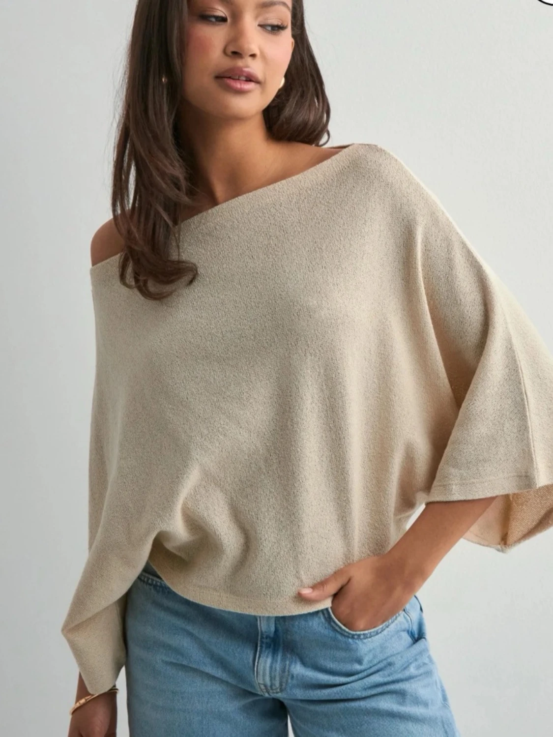 Beige stickad poncho-tröja - 1