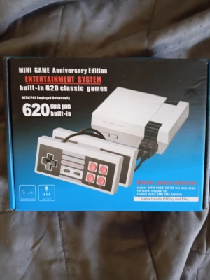 Nytt tv-spel mini  - Helt nytt tv-spel mini med 620 st inbyggda klassiska spel