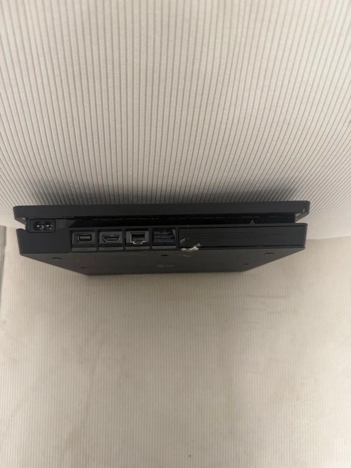 PlayStation 4 Slim spelkonsol svart - 2