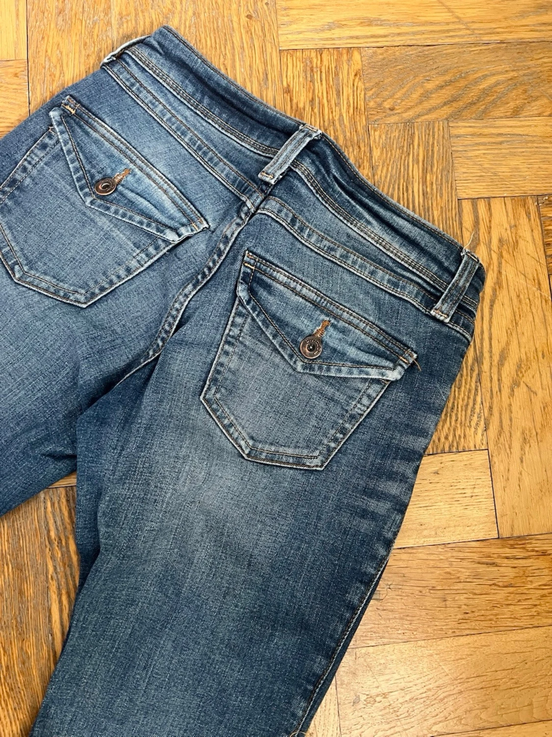 Blå bootcut jeans med pocket - 3