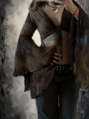 Fairy topp - Säljer nu min favorit topp som tyvärr är lite för tajt för mig ! Så underbar och unik! Passar S/M.