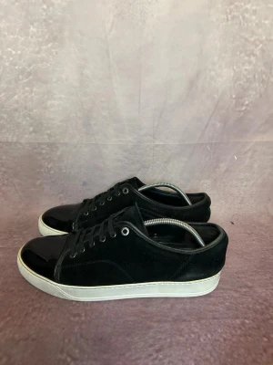 Lanvin skor - Mycket fint skick | Size UK 10 = 44 | fraktar inom 24 timmar | för att köpa klicka ”köp nu” | vid frågor eller funderingar är det bara att skicka ett meddelande | följare får bättre rabatter🙌