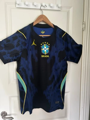 Brasilien Vm tröja 2026 - I ny skick är den är i storlek small. 