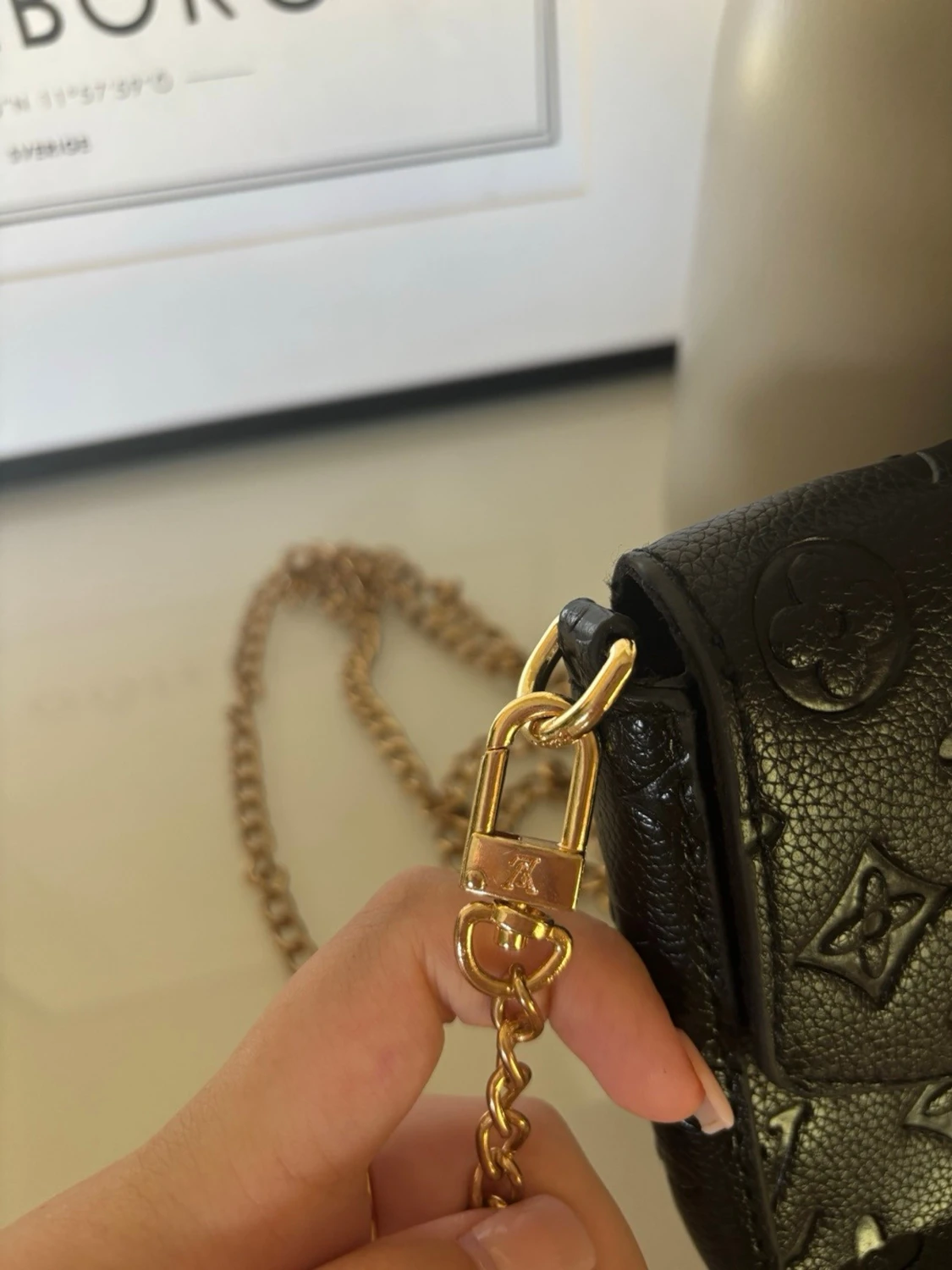 Svart monogram handväska  - 5