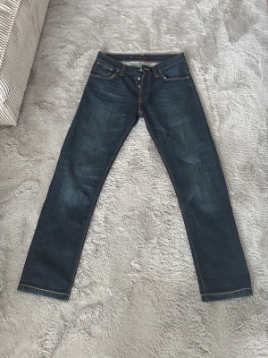 Nudie Jeans - Inga defekter.                                                                        Storlek 31/34