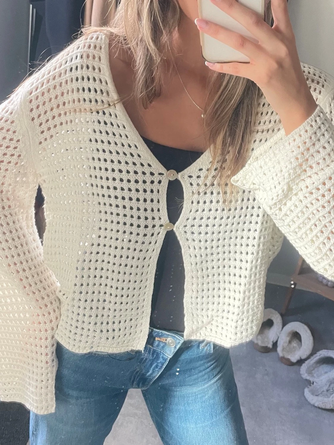 Vit virkad cardigan med knappar - 1