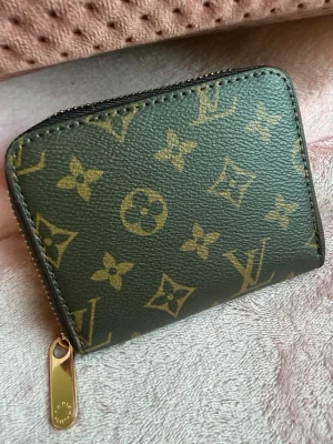 Liten plånbok  - Oanvänd söt liten plånbok 